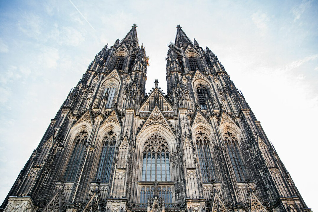 cologne cathedral exterior